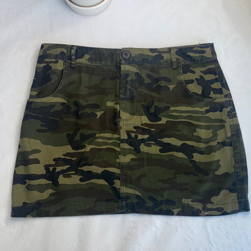 Gorgeous skirt !